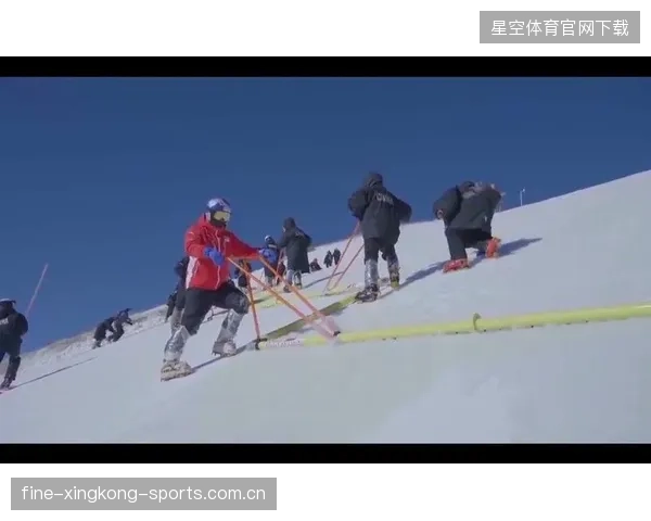 滑雪者飞出太远差点上另一条赛道